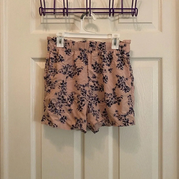 Pink and Blue flower H&M shorts - Picture 1 of 5